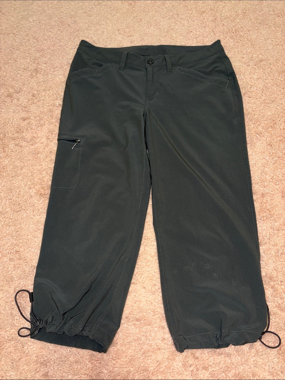 Eddie Bauer Charcoal Gray Hiking Capri Stretch size 6 EUC